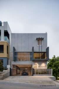 Linga-Bhairavi-30x50-Plot-Front-Elevation-Design