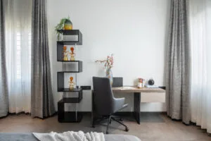 home-office-design-shree-siddhi-80x60-luxury-house-in-shimoga-6000sft-4BHK-home-terrace-garden-landscaped-pockets