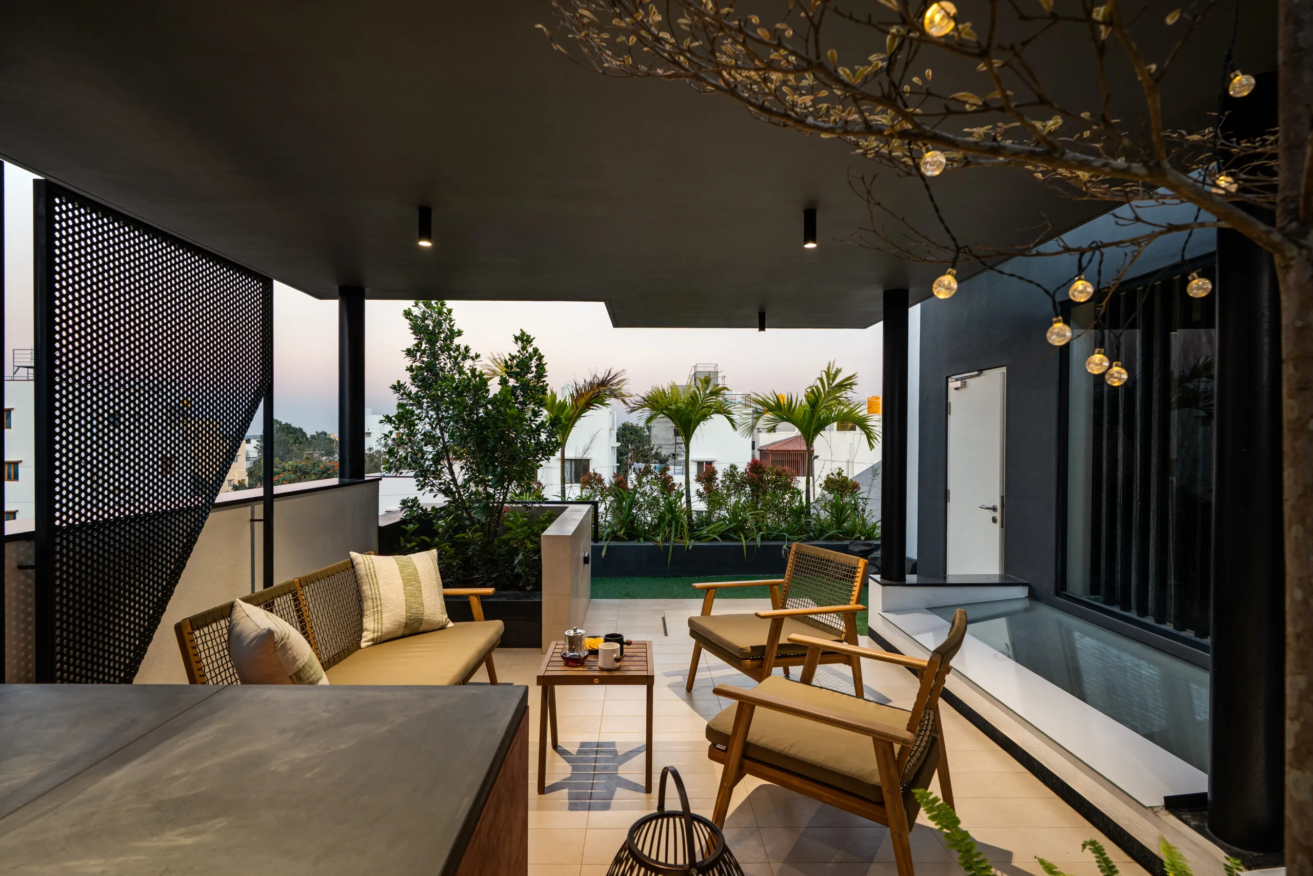 Kodalli's Happy Place - Terrage Garden 2