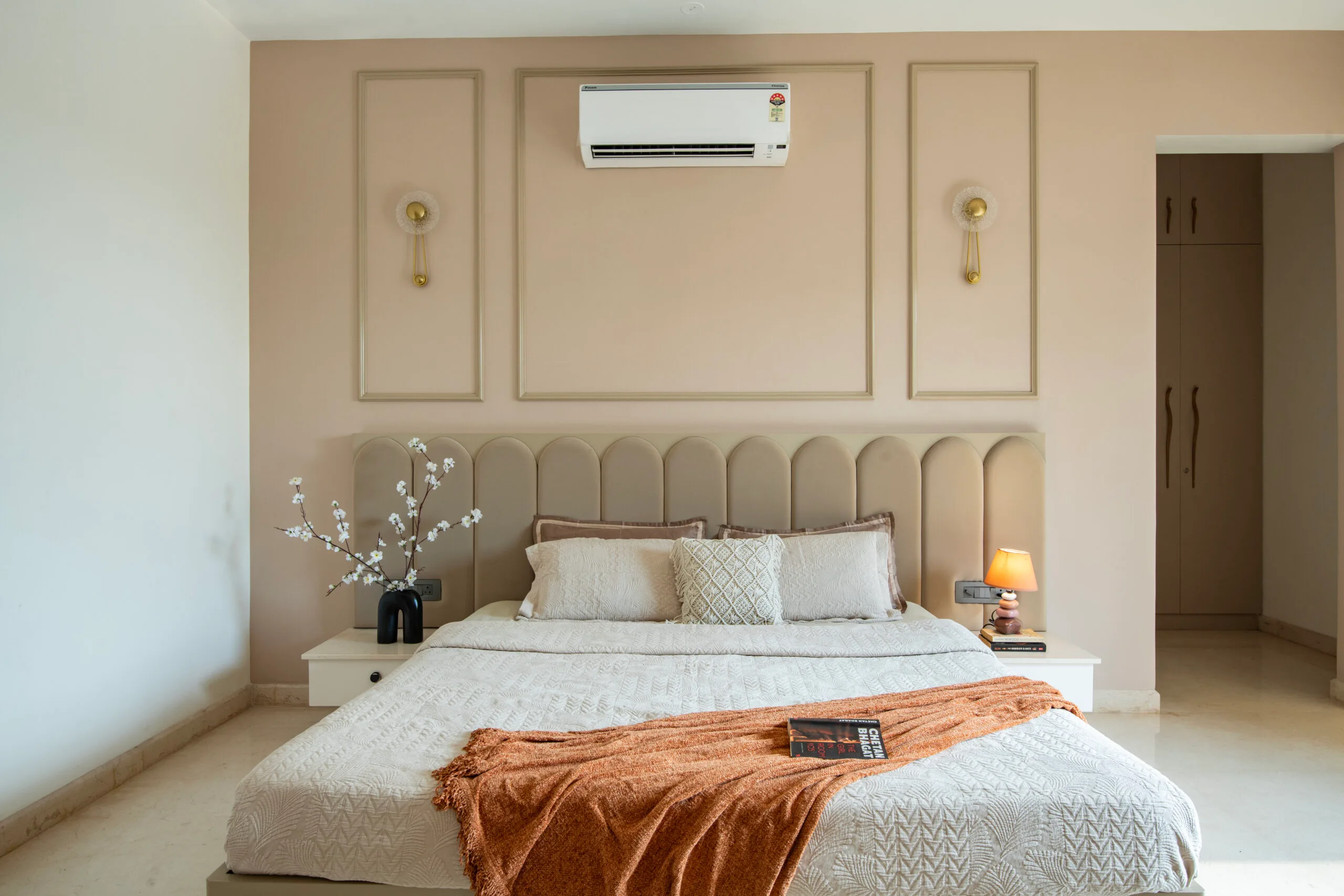 aradhya-residence-bellary-bungalow-design-bedroom-interiors