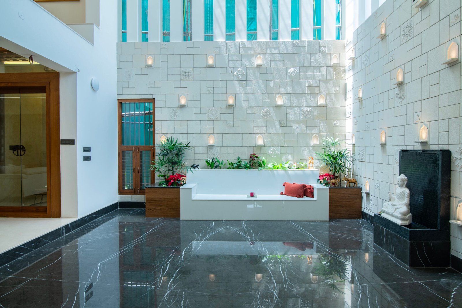 aradhya-residence-bellary-bungalow-design-skylight-design